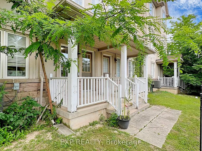 10 Post Oak Dr #10 — Photo 2