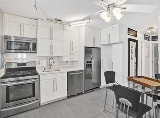 441 Collins Ave APT 4, Miami Beach, FL 33139