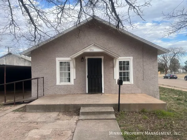 950 S 10th St, Slaton, TX 79364