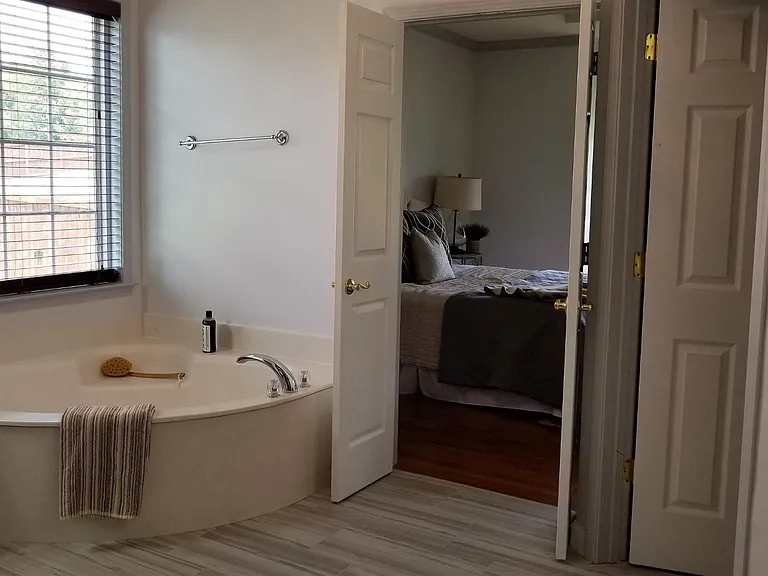 9656 Radiant Jewel Ct — Photo 16