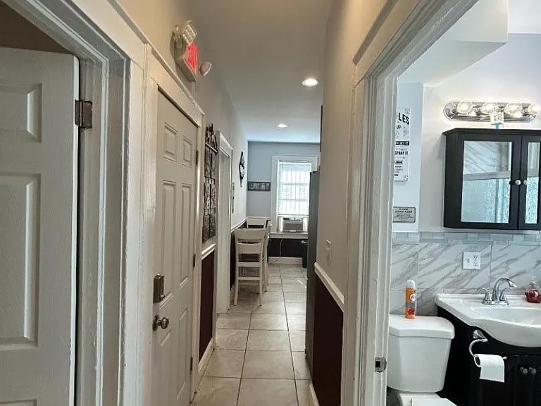 142 Mapes Ave #1-floor 1 — Photo 5