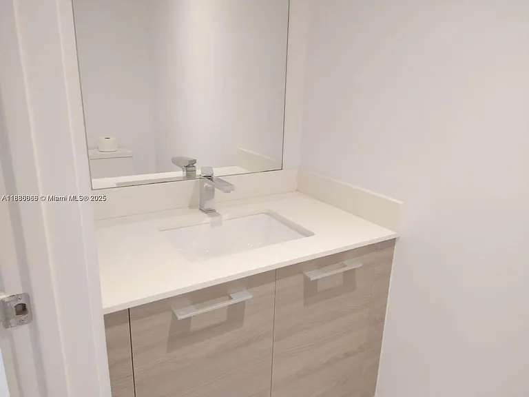 1300 S Miami Ave #2208 — Photo 11