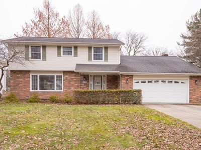 5228 Hickory Dr, Lyndhurst, OH, 44124
