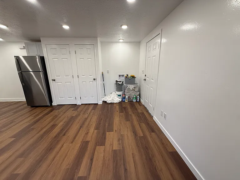 4256 S 1100 E — Photo 5