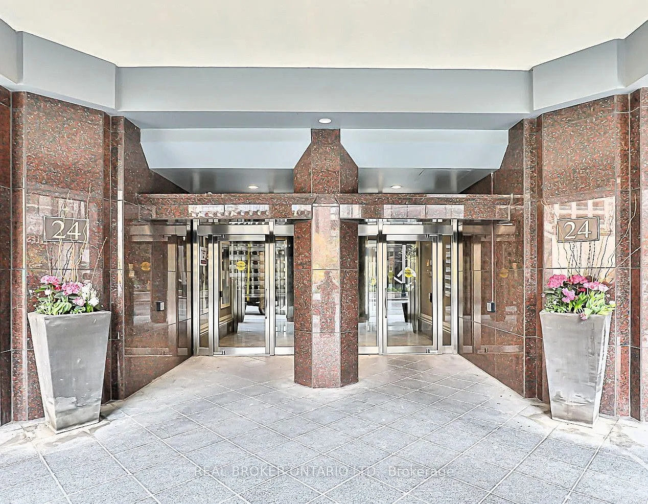 The Century Plaza — Photo 2