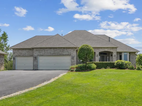 12421 24th St N, Lake Elmo, MN 55042