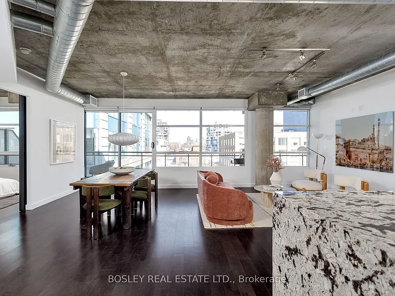 42 Camden St #703 — Photo 11