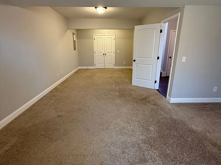 6468 Winlerkorn Ln — Photo 15