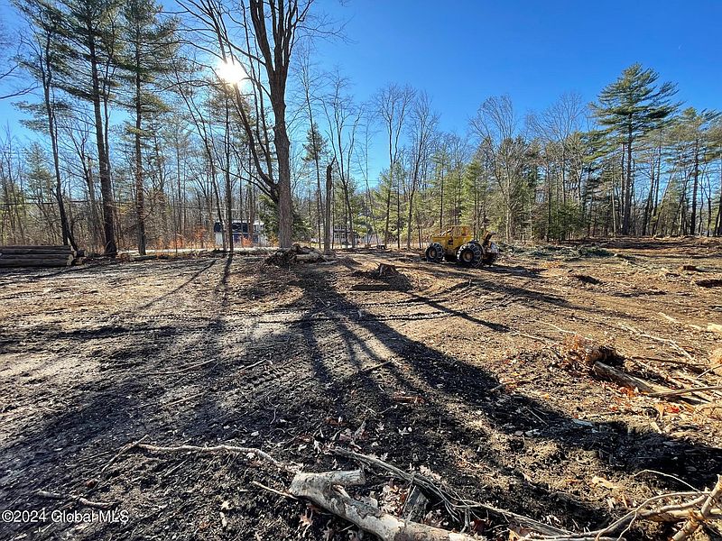 2nd image of L19.5 Brookline Road