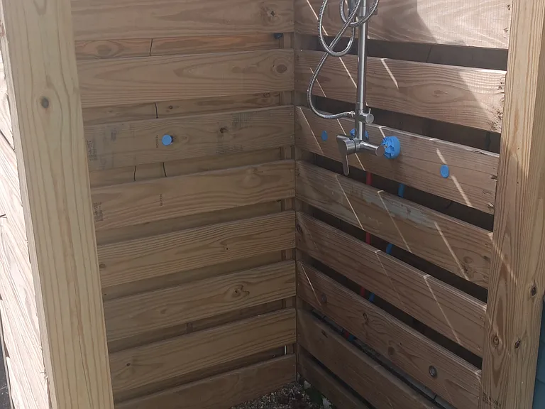 584 Hale St #2 — Photo 37