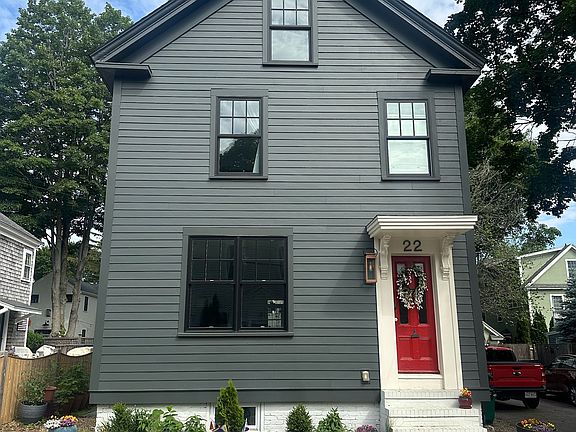 2nd image of 22 Dove St
