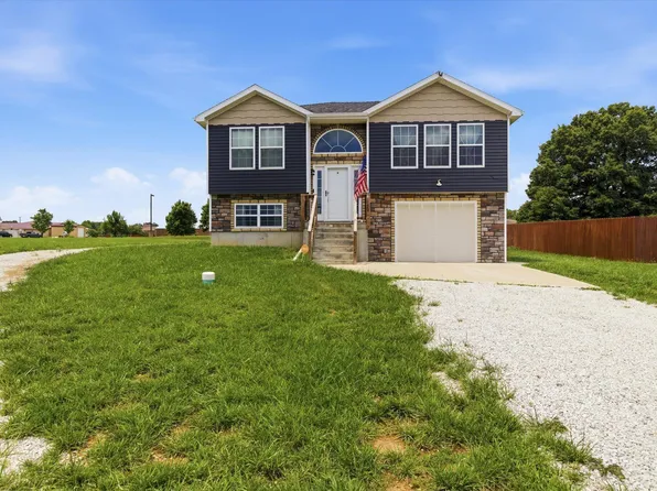 1129 S Ward Street, Stockton, MO 65785