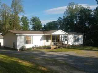 1819 Irish St, Summersville, WV 26651