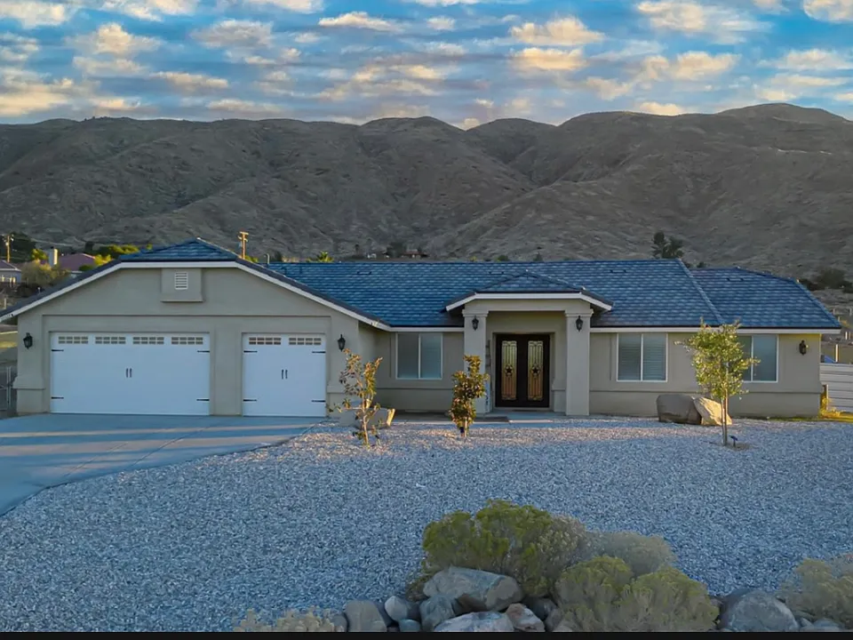 22227 Skyline Dr