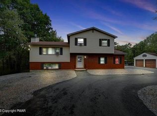 187 Arbor Dr, Long Pond, PA 18334