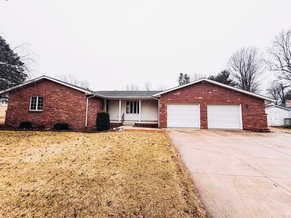 525 E Babcock Ln, Rensselaer, IN 47978