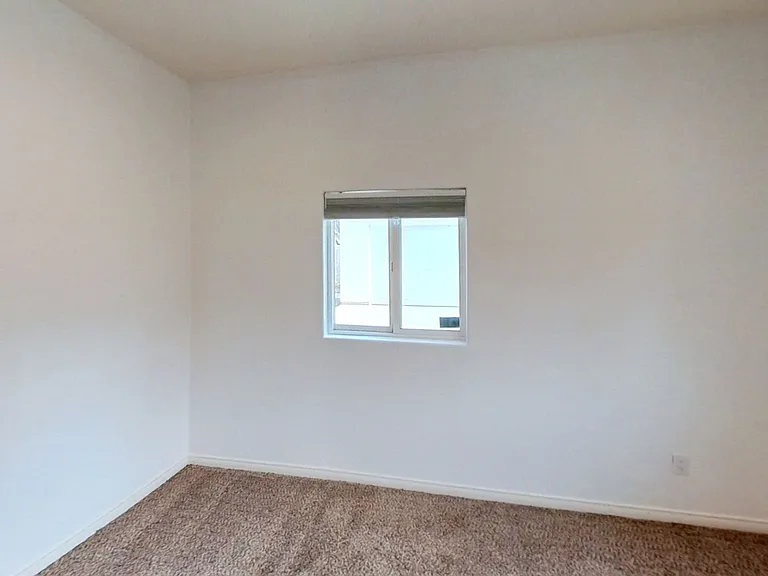 3189 Sanchez St — Photo 12