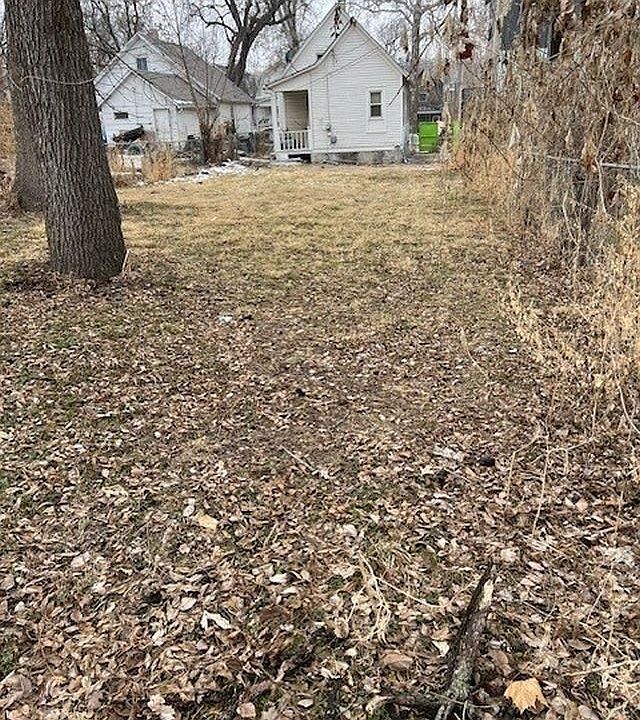 2nd image of 521 N 32nd St