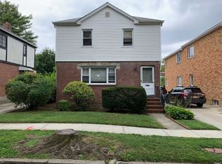 77-20 167th St, Fresh Meadows, NY 11366