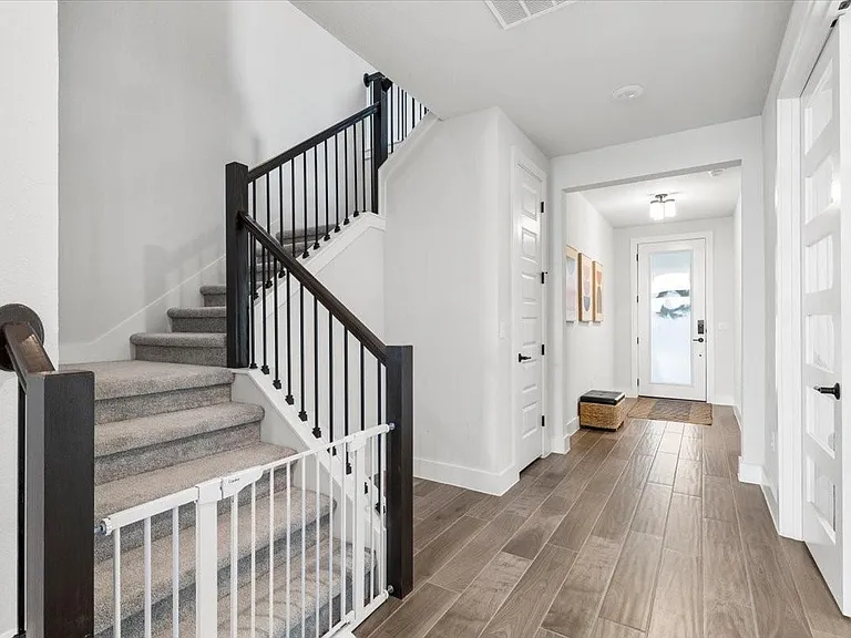 8201 Donnie Junction Way — Photo 19