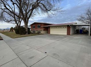 978 N Tremont St, Tremonton, UT 84337