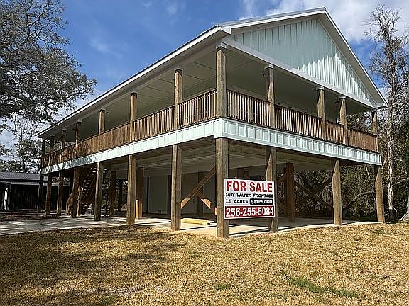 3rd image of 16789 River Rd