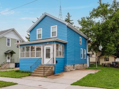 122 Mill STREET, Oshkosh, WI, 54901