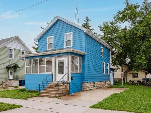 122 Mill STREET, Oshkosh, WI 54901