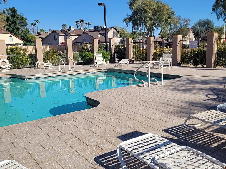 1622 N Comanche Dr — Photo 25