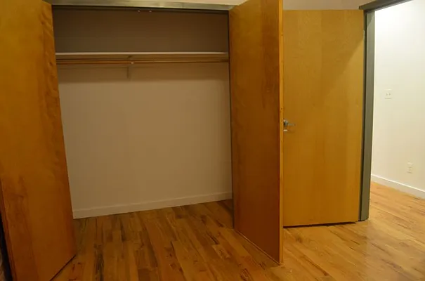 Rented by Premier One Realty LLC | media 6