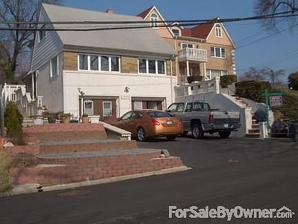 1st image of 19849 Dunton Ave