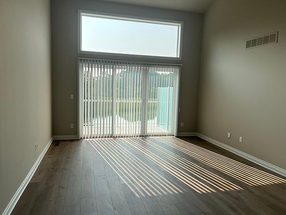 5th image of 56164 Doverway Dr
