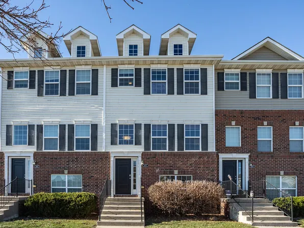 6875 Jack London Dr, Johnston, IA 50131