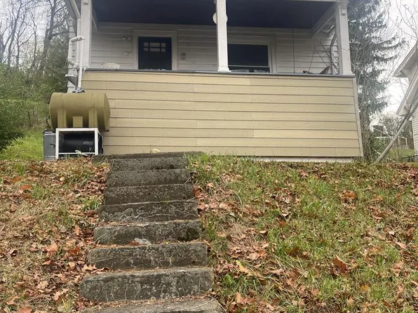 45 Glenwood Road, Wheeling, WV 26003