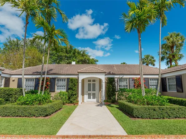 111 Gomez Rd, Hobe Sound, FL 33455