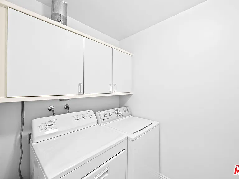 10724 Wilshire Blvd #Penthouse 1505 — Photo 44