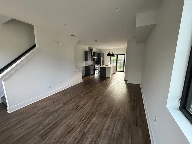 351 Loeffler Ave #351 — Photo 8