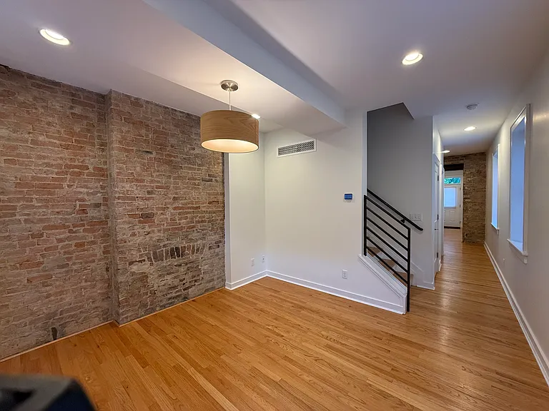 1608 Cooper St — Photo 7