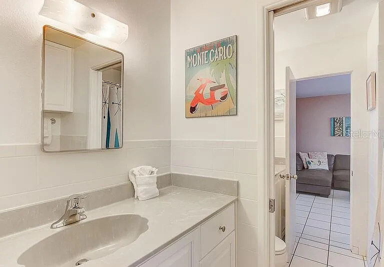 6020 Midnight Pass Rd #1 — Photo 19