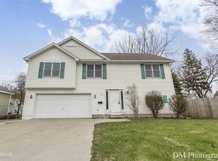 540 N 4th St, Saint Clair, MI