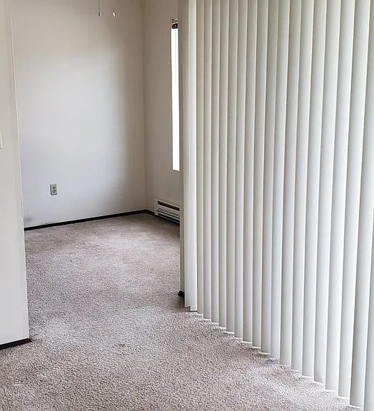 Heather Apartments — Photo 6