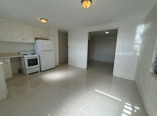 1008 Isenberg St APT A, Honolulu, HI 96826