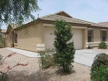 3rd image of 626 E Jeanne Ln