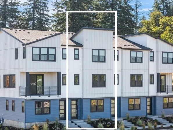 6507 NW Olympic Ln #62, Camas, WA 98607