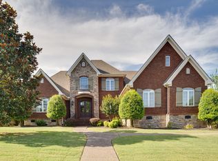 1010 Dillon Ln, Gallatin, TN 37066