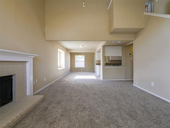 5th image of 1619 Hunterwood Dr