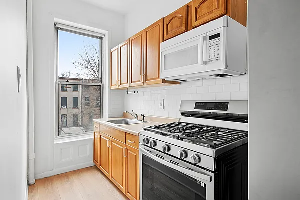 Rented by Corcoran | media 4