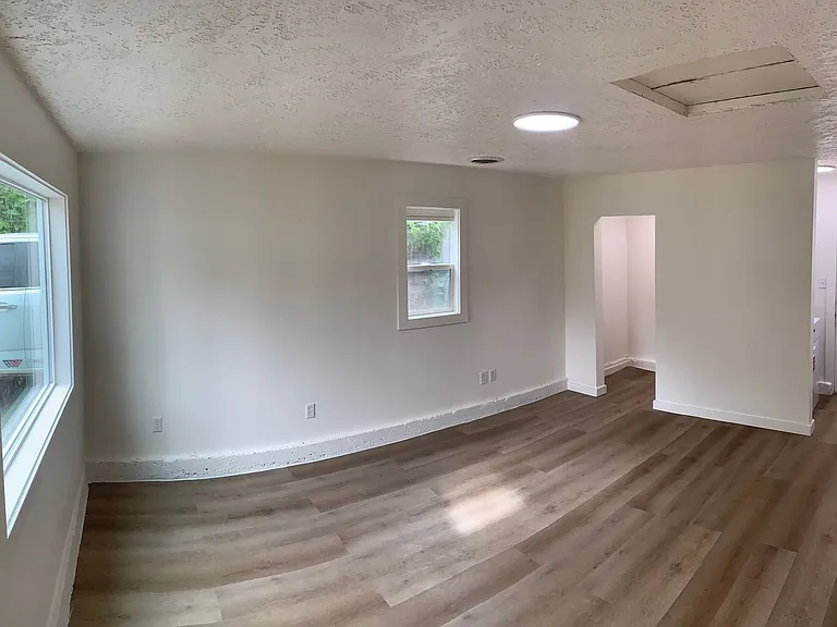 2510 SE Chestnut St — Photo 11