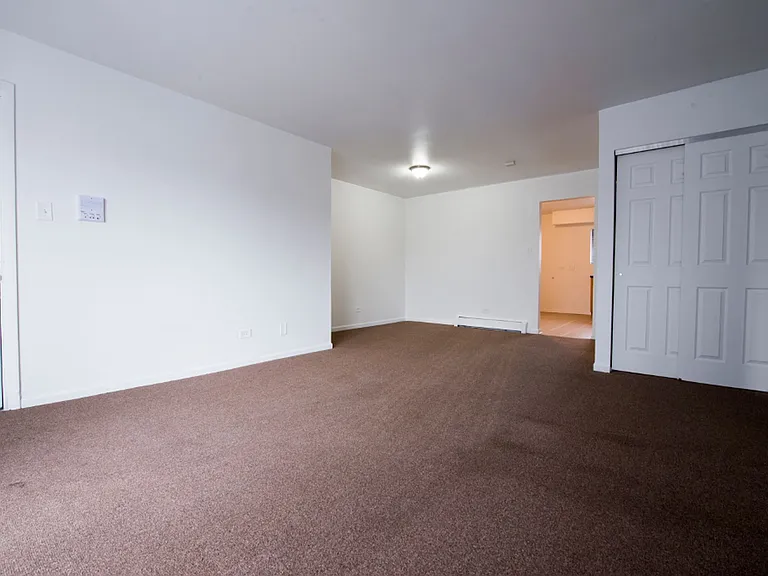 21837 Jeffrey Ave — Photo 23