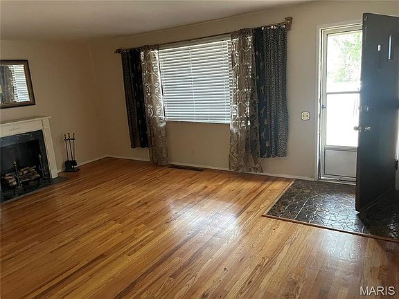2nd image of 10207 Tanner Dr
